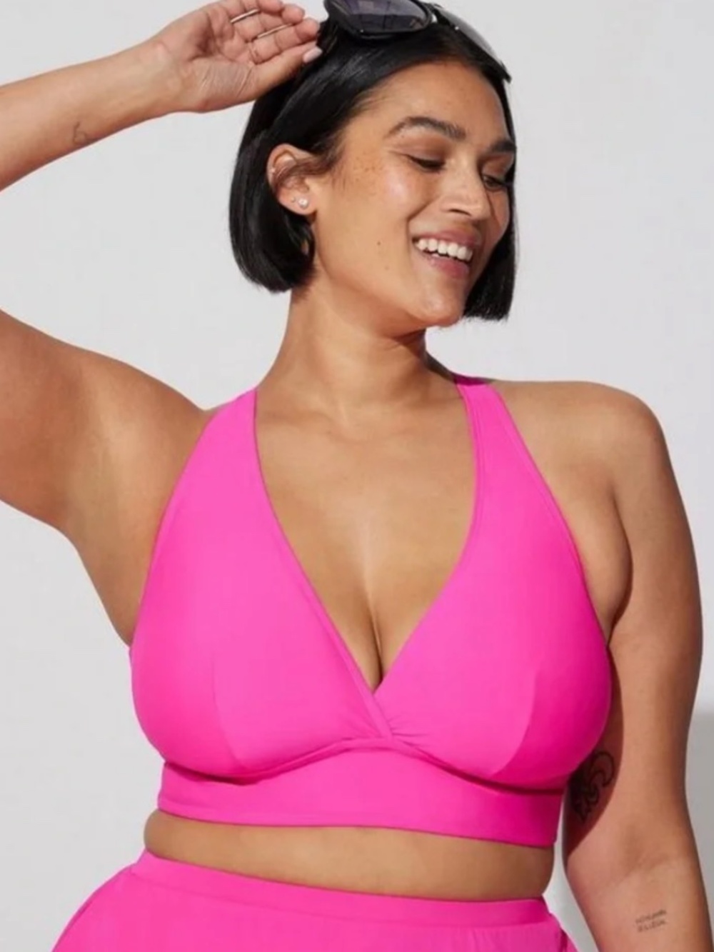 Torrid Wireless Triangle Hot Pink Bikini Swim Top size 2